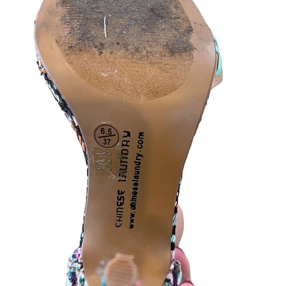 CHINESE LAUNDRY Open toe multicolor sandals Size 6.5 - Picture 8 of 8